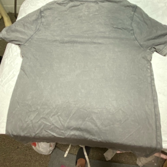 Rock & Republic The Iconic Tee V Neck T Shirt Gray Men’s Distressed Burnout S/M - Picture 2 of 8